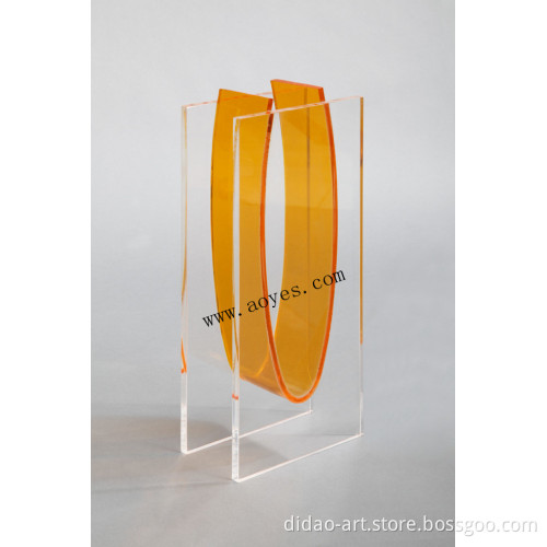Acrylic Vase (AUV030-4)